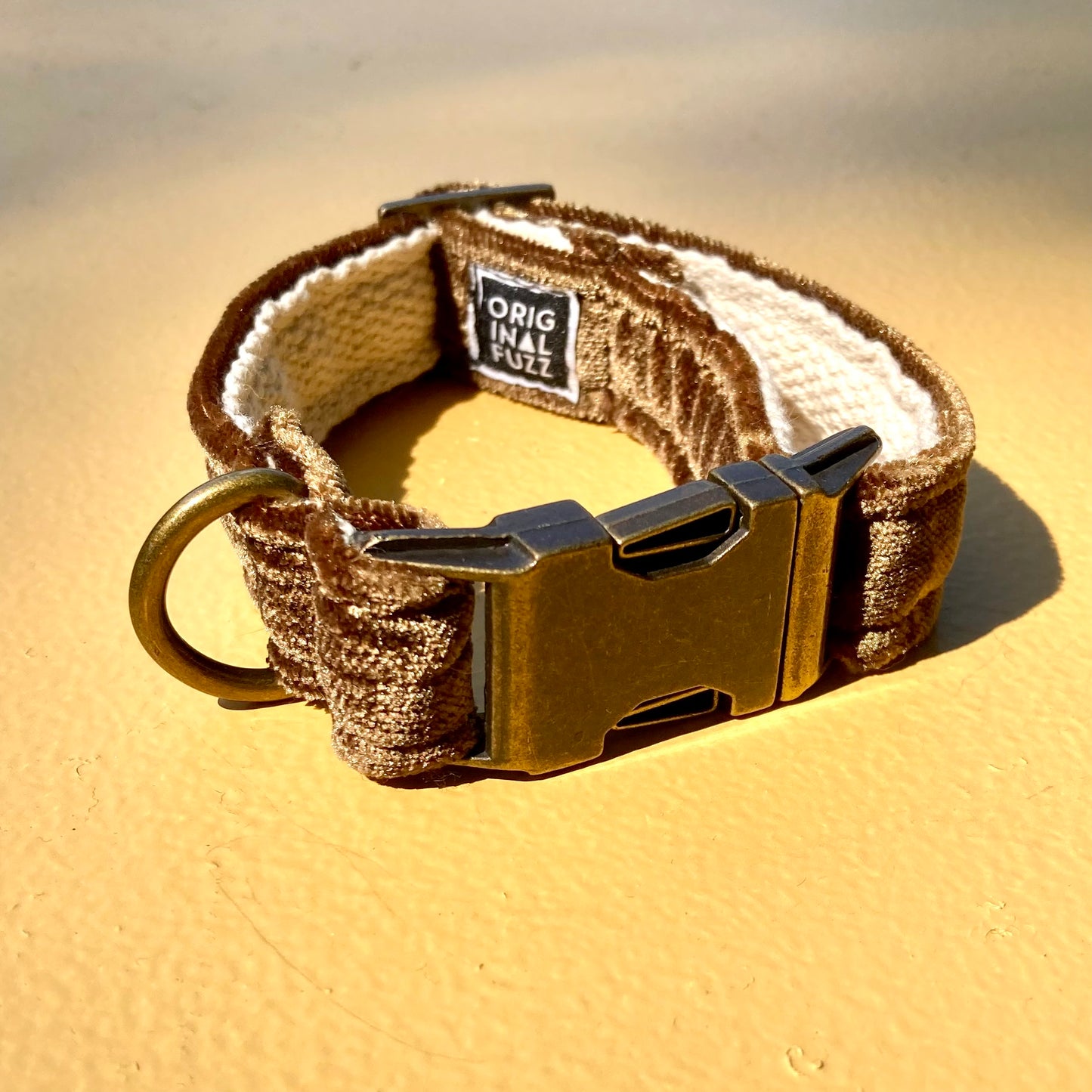 Small Velvet Dog Collar in Brown