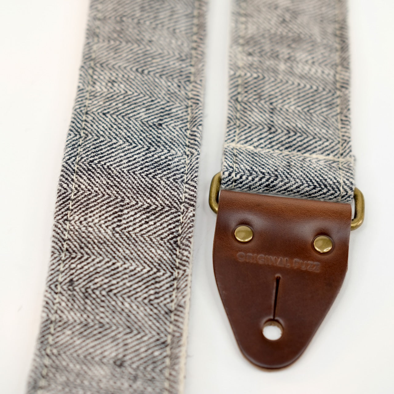 Herringbone Guitar Strap in Gray Quartz