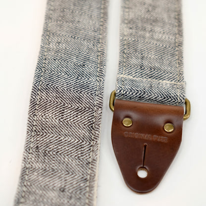 Herringbone Guitar Strap in Gray Quartz