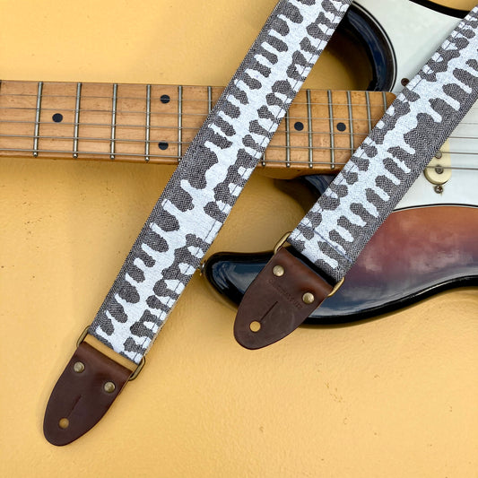 Indian Skinny Guitar Strap in Puri
