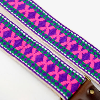 Vintage Guitar Strap in Old Hendersonville Hwy