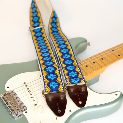 Vintage Guitar Strap in Varsity Street